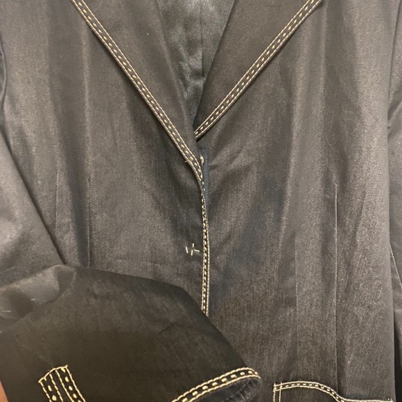 T Tahari Women’s Size M Blazer Button Down Trench Coat Jacket - Picture 6 of 13